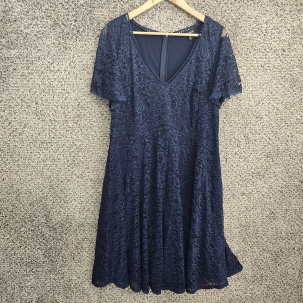 Torrid Dress Womens Plus 16 Navy Blue Lace Mini V Neck Lined Short Sleeve Casual